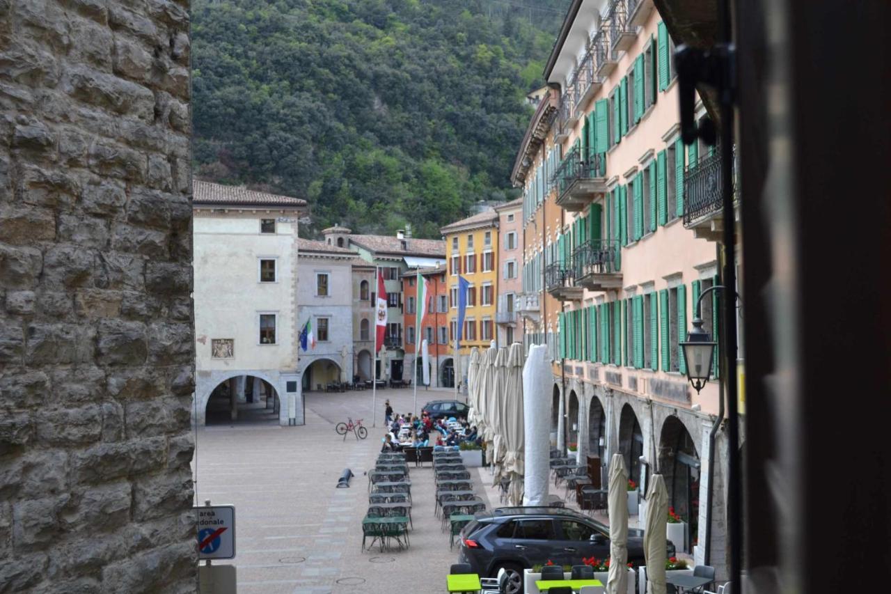 Apartamento Lantica Torre Riva del Garda Exterior foto